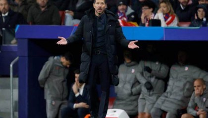 免费高清足球视频无插件在线直播-【复盘】西蒙尼差“点”就赢了，玄学拯救皇马