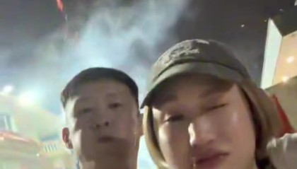 虎牙直播-周鹏：烟花向空 你向我 岁岁年年皆相伴 祝大家元宵安康