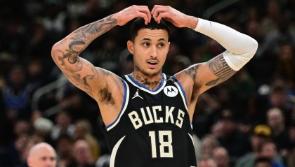 足球比赛直播在线观看-名记：雄鹿评估波蒂斯和库兹马的价值 两人可能被纳入莫兰特交易